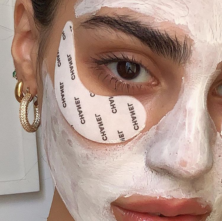 MASKS AND PEELS