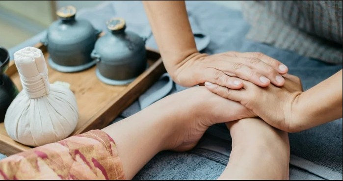 Reflexology Services in Vancouver for Better Health: Facts to Know